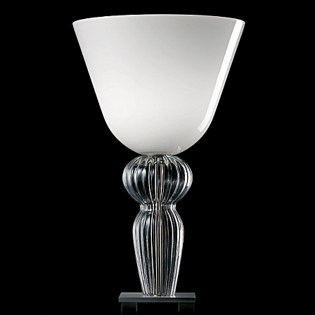 Настольная лампа Ebi от Barovier & Toso