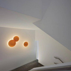 Накладной настенный светильник Vibia PUCK WALL ART 546408