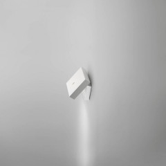 Накладной настенный светильник Vibia ALPHA 794003