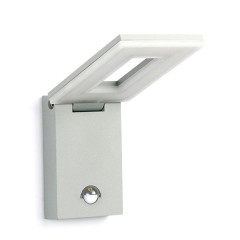 Уличный настенный светильник на штанге Favourite Flicker 1825-1W