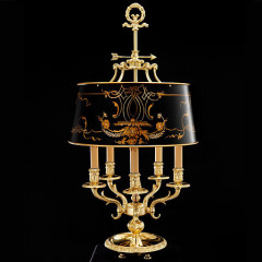 Настольная лампа Regency от Badari