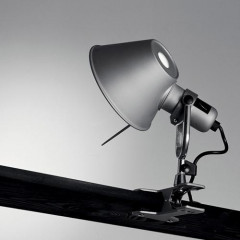 Настольный светильник Artemide TOLOMEO PINZA A005800