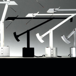 Настольный светильник Artemide TIZIO MICRO A008100