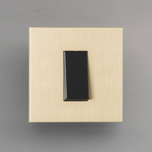 Выключатели Luxonov PARIS с клавишей