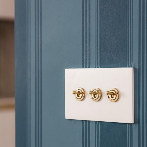 Дизайнерские выключатели Hamilton Linea-Rondo CFX