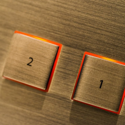 Дизайнерские выключатели Lithoss Illume