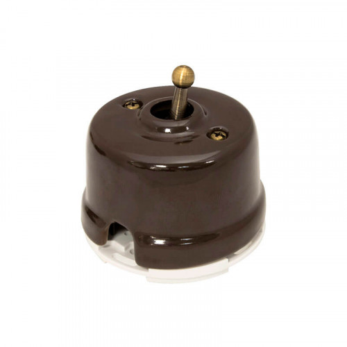 Коричневые ретро выключатели и розетки Salvador