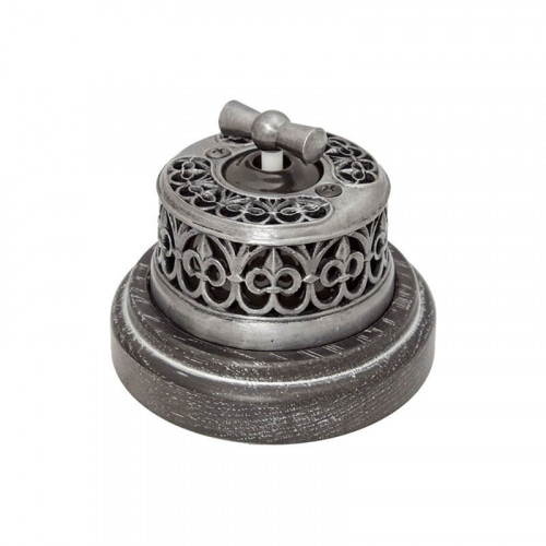 Серебряные ретро выключатели и розетки Salvador