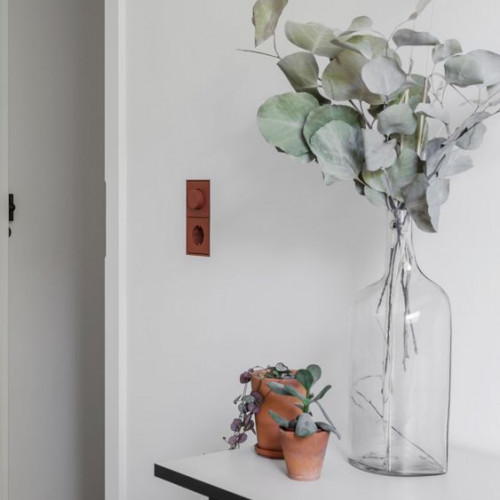 Дизайнерские выключатели JUNG LS ZERO