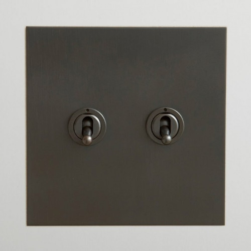 Выключатели Forbes&Lomax серия Antique Bronze