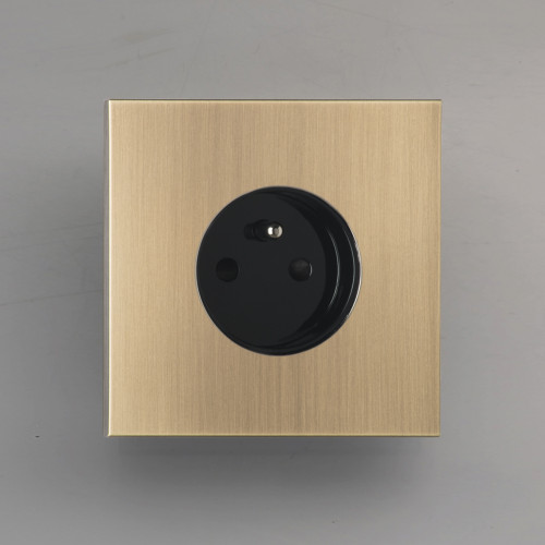 Розетки Luxonov