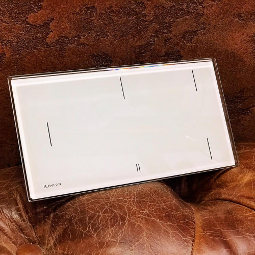 Сенсорный выключатель из стекла JUKKA белый