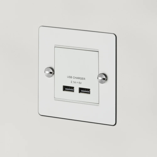 Buster & Punch ЗАРЯДНОЕ УСТРОЙСТВО USB 1G