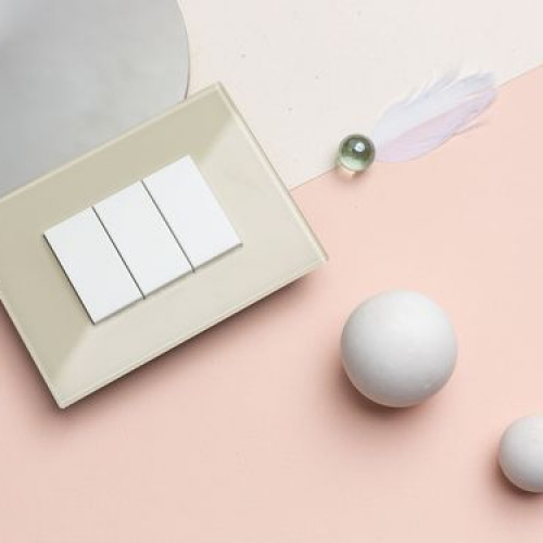 Дизайнерские выключатели VIMAR Exe