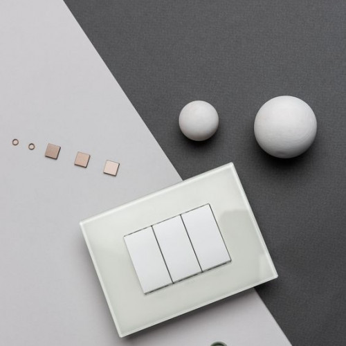 Дизайнерские выключатели VIMAR Exe