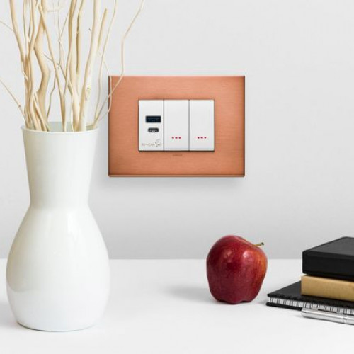 Дизайнерские выключатели VIMAR Exe