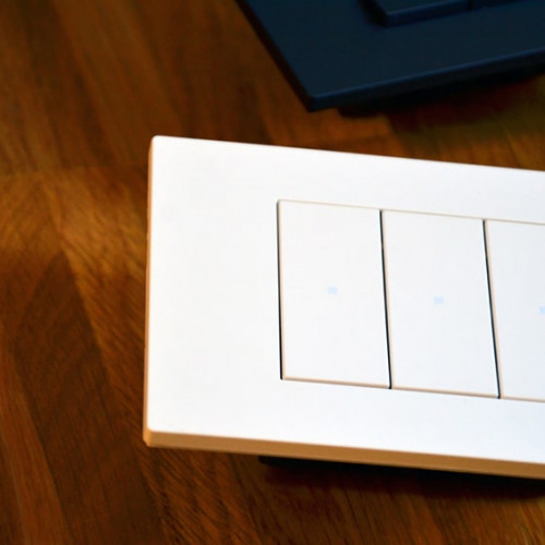 Дизайнерские выключатели VIMAR Linea