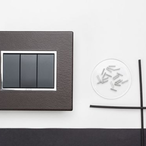 Дизайнерские выключатели VIMAR Eikon Evo