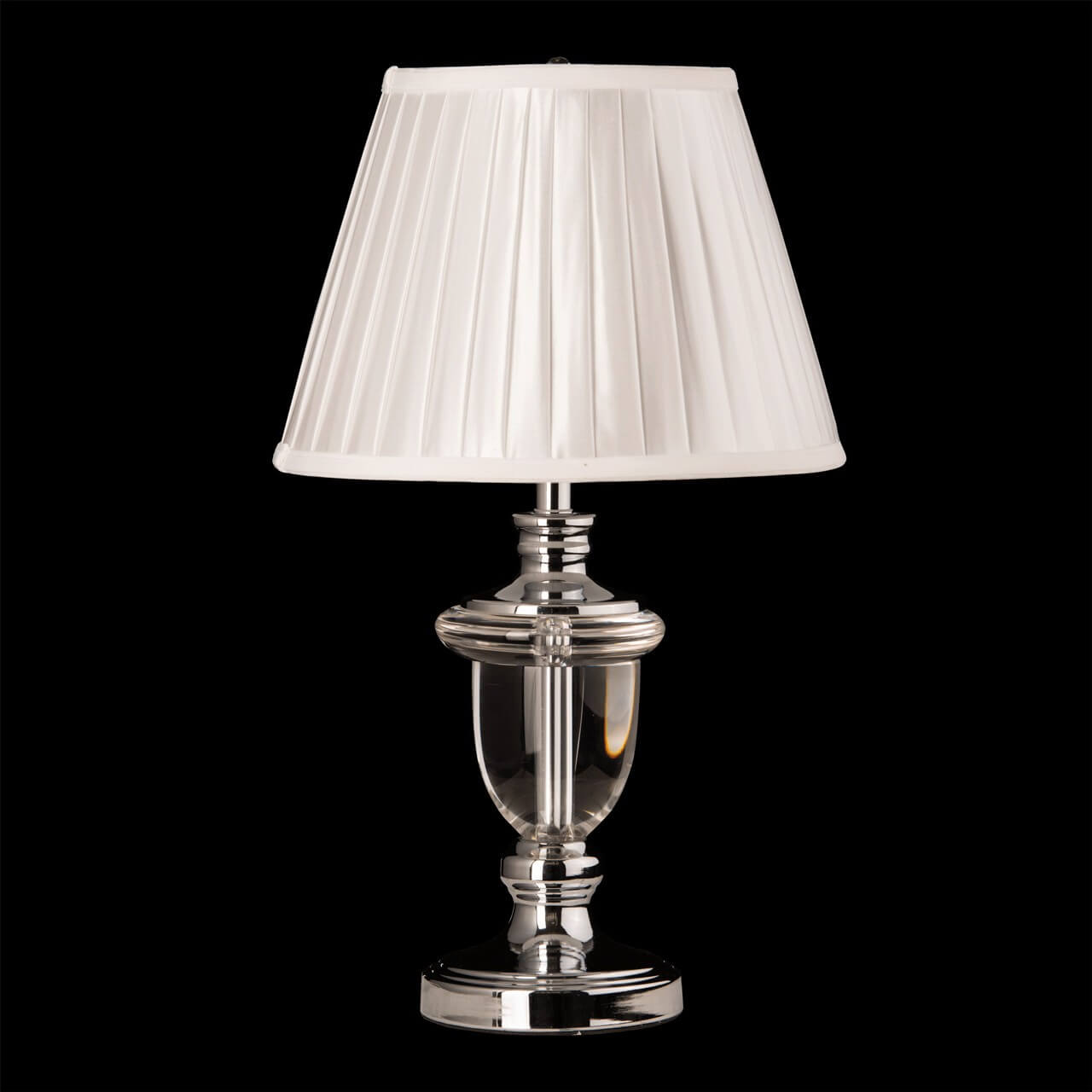 Настольная лампа декоративная Chiaro Оделия 619030501. Фотография №2